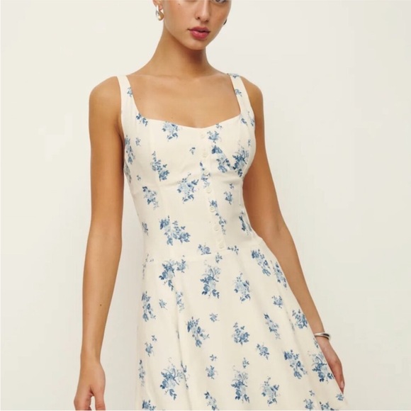 Reformation Dresses & Skirts - Reformation Valencio Mini Dress
